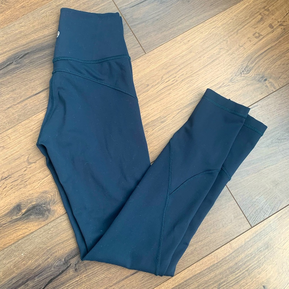 Lululemon ‘in movement’ legging, size 2